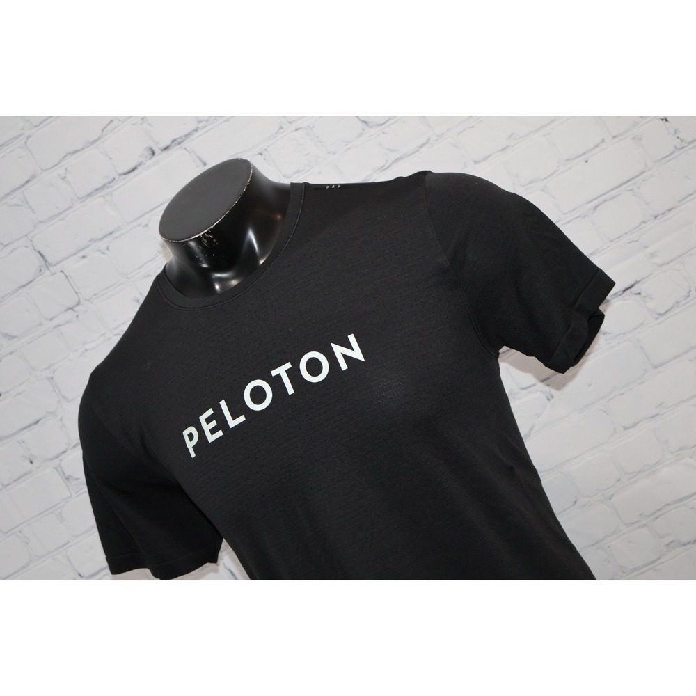 Lululemon Peloton T-Shirt Men Large Black Metal Vent Tech Short Sleeve Active **